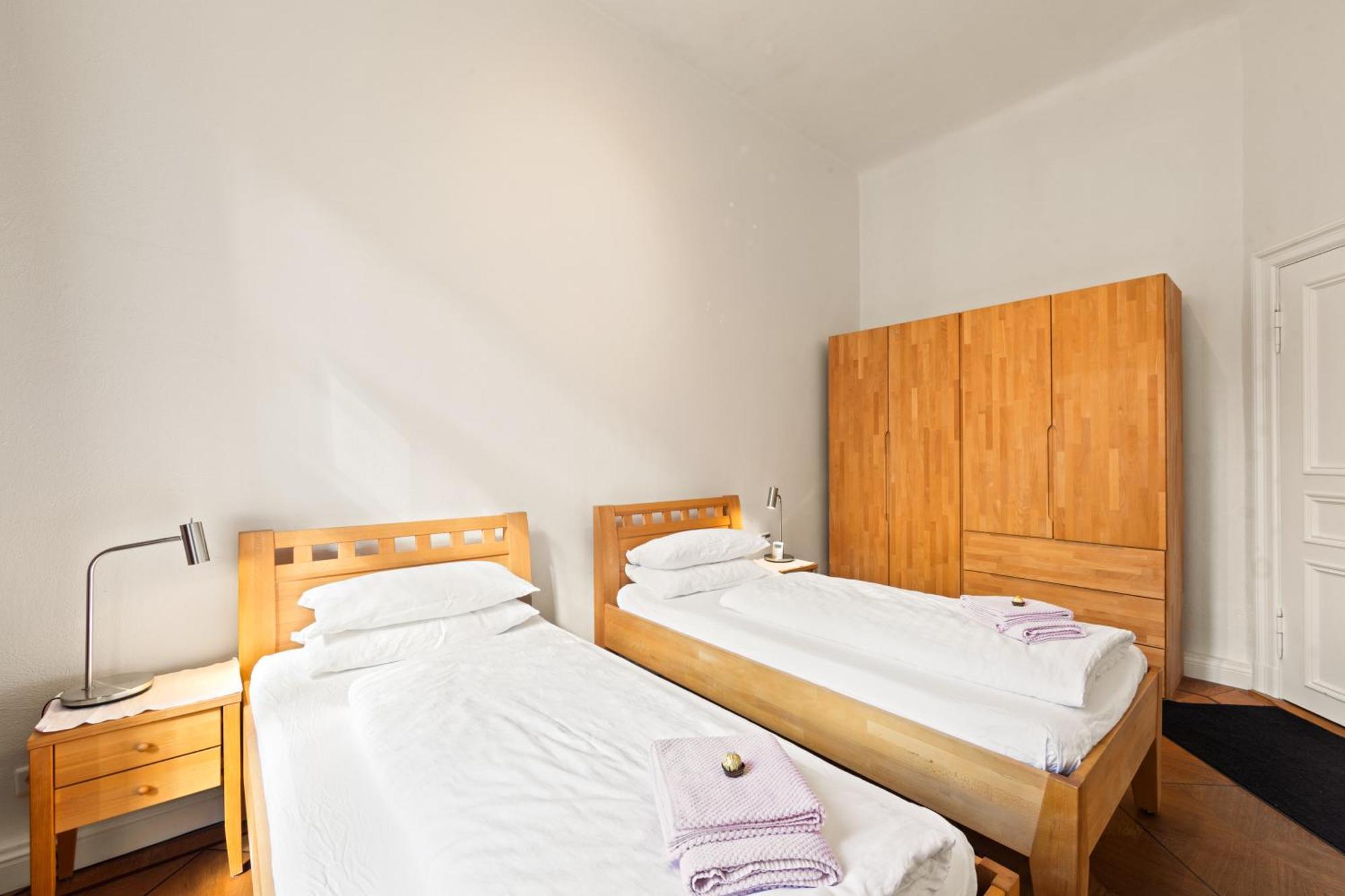 Apartment Aptc Downtown Monument4rent Near Checkpoint Charlie *