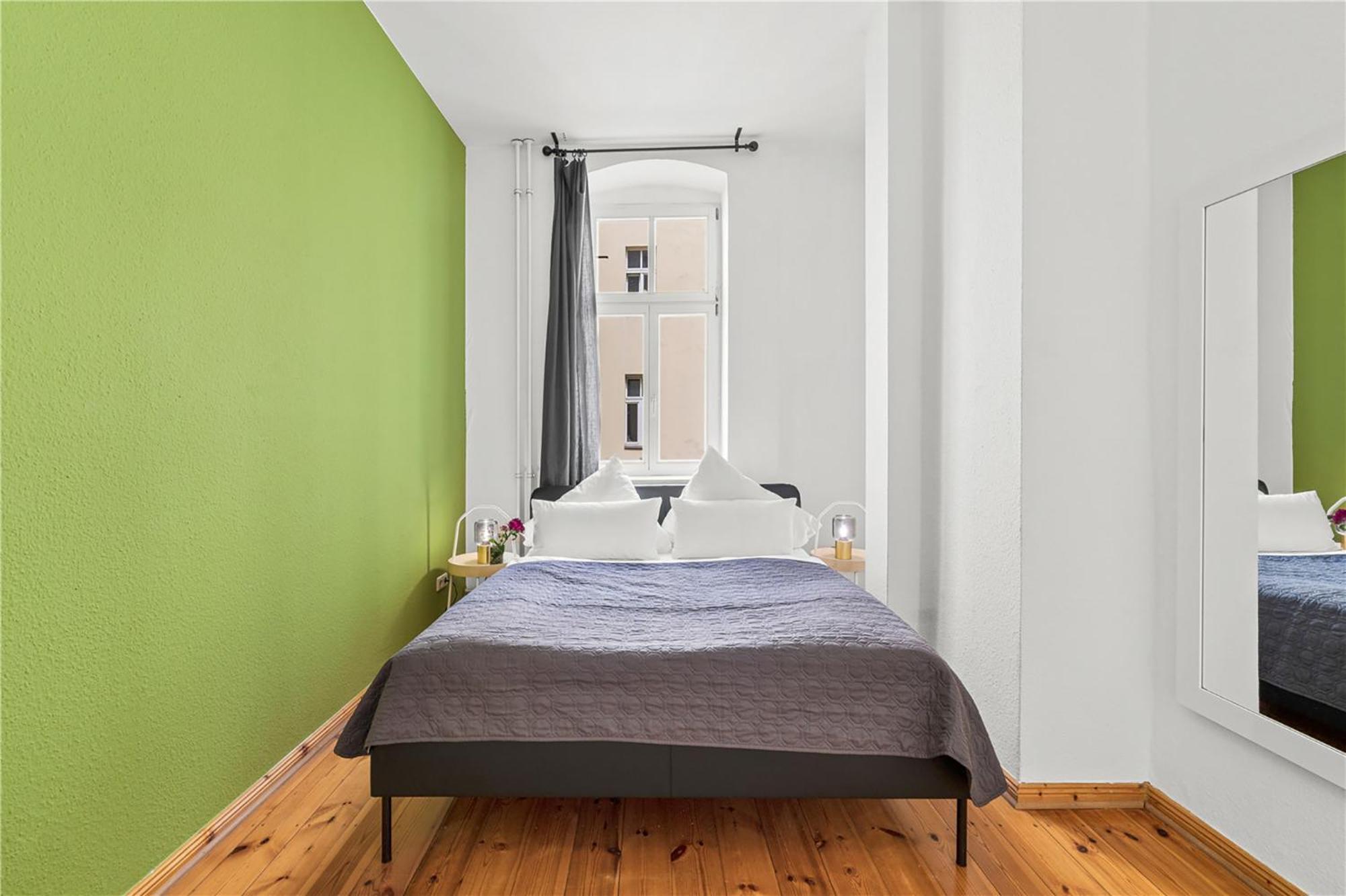 Apartment 33 Efg Schoenhauser Allee Mit Balkon Berlin