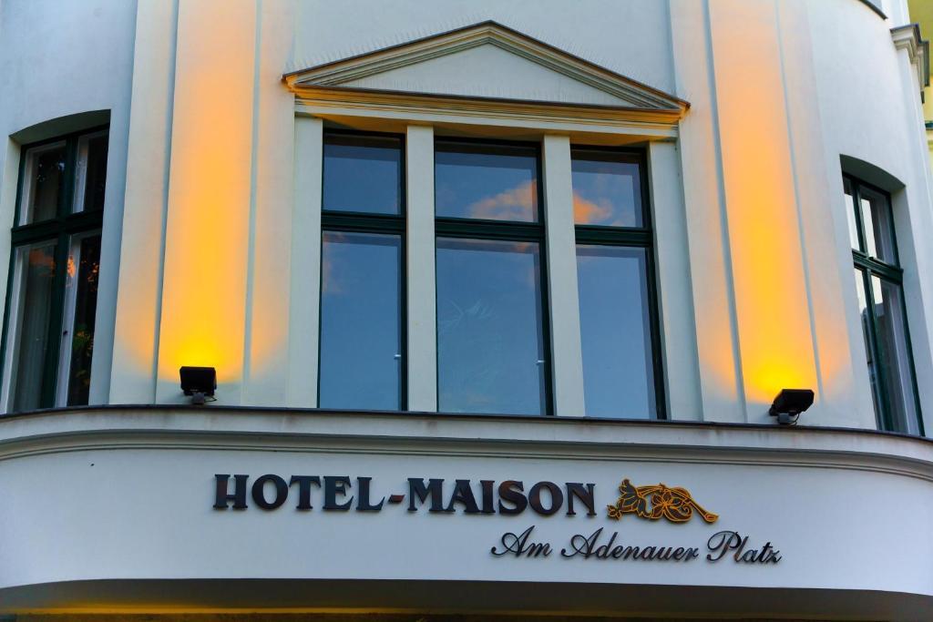 Hotel Hotel Am Adenauerplatz 3*