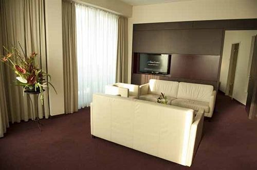 Adrema Hotel