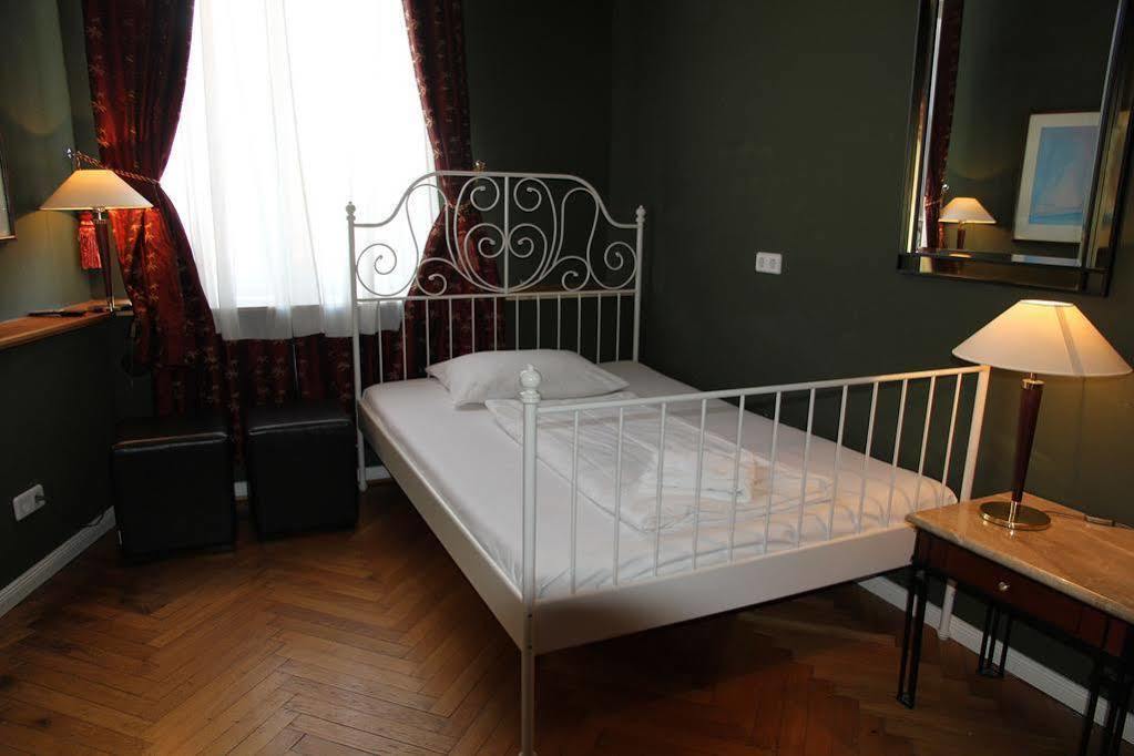 Hotel Hotel Am Adenauerplatz