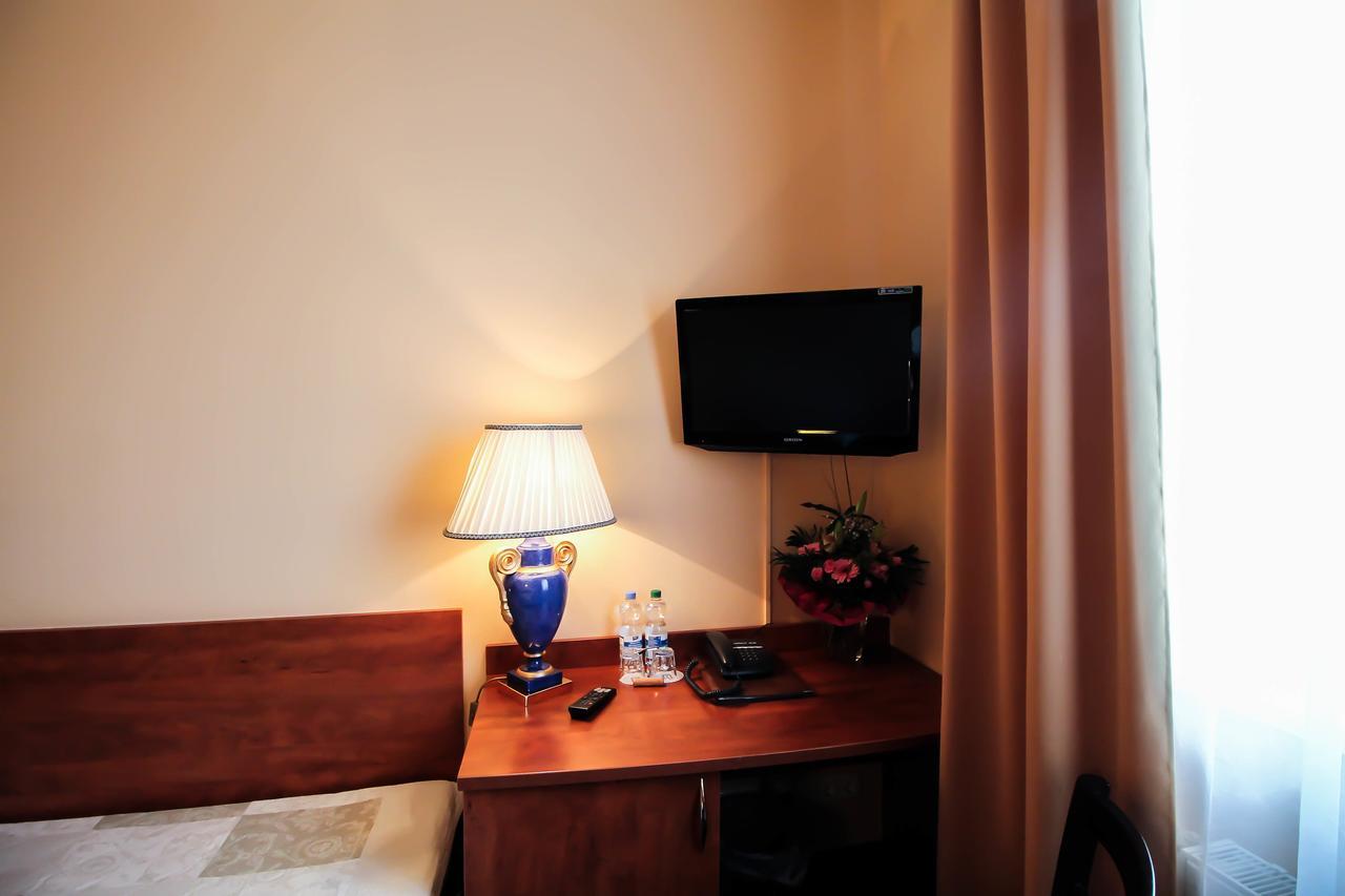 Atrium Charlottenburg Hotel 3*