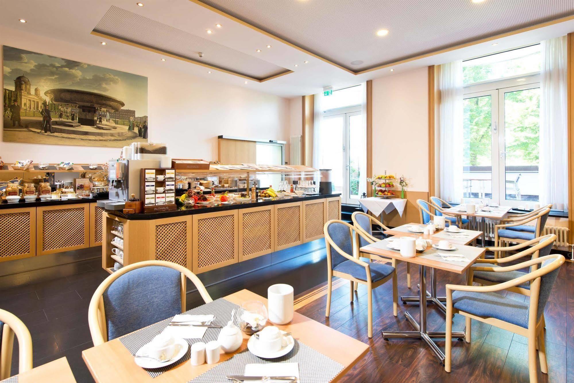 Aparthotel Living Weissensee Berlin