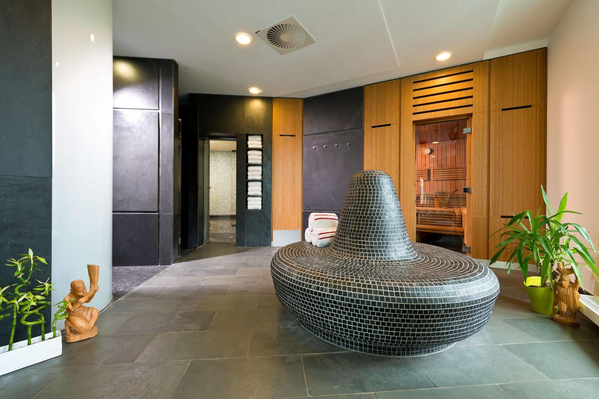 Adrema Hotel 4*