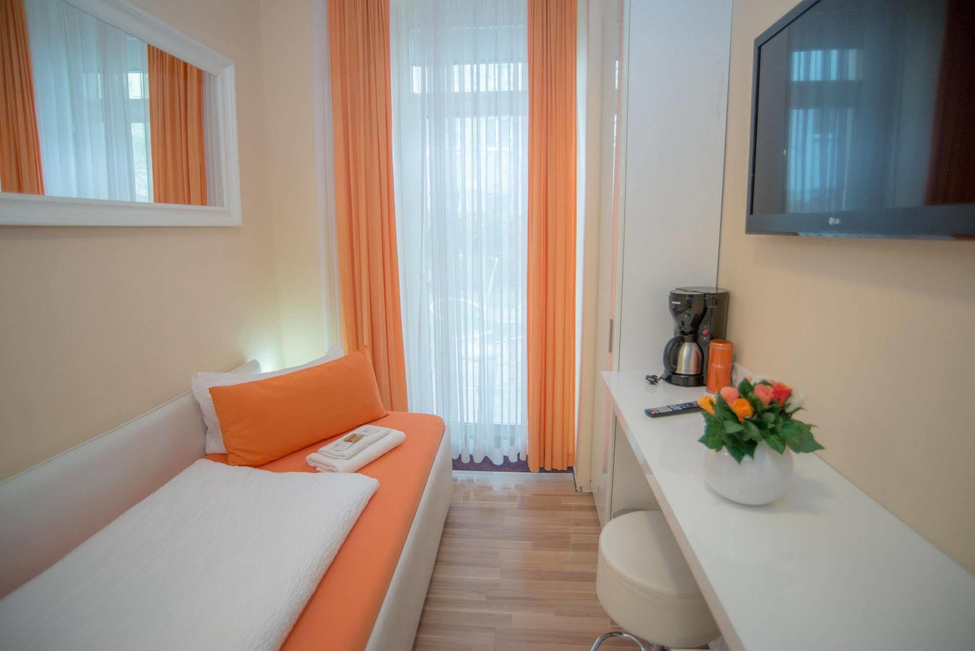 Guest house City Guesthouse Pension Berlin Berlin