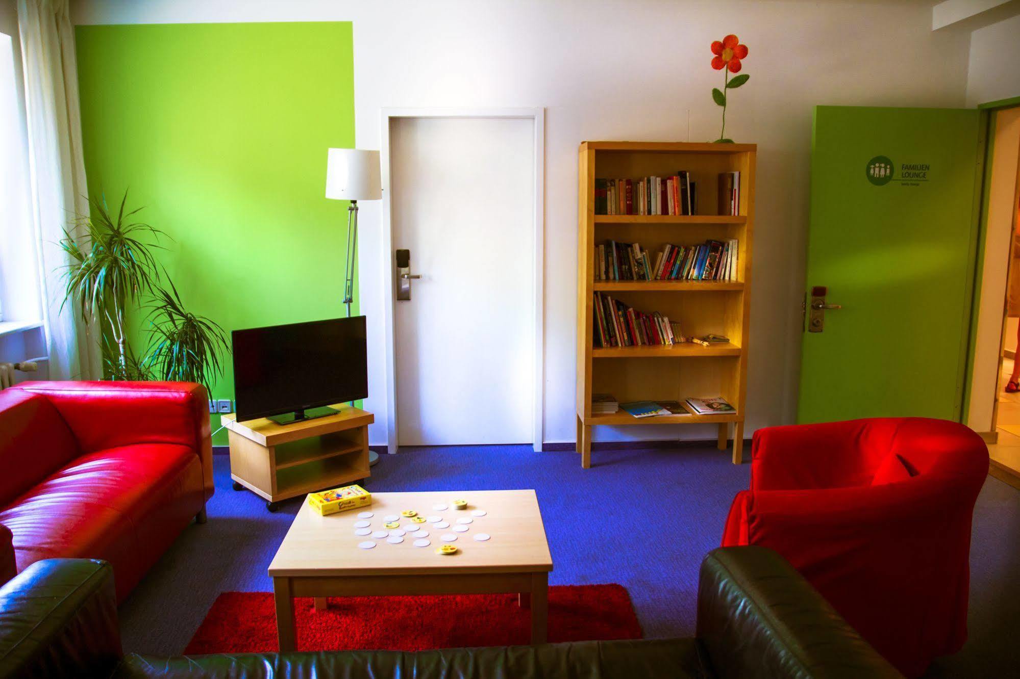 Hostel Martas Gaestehaeuser Hauptbahnhof