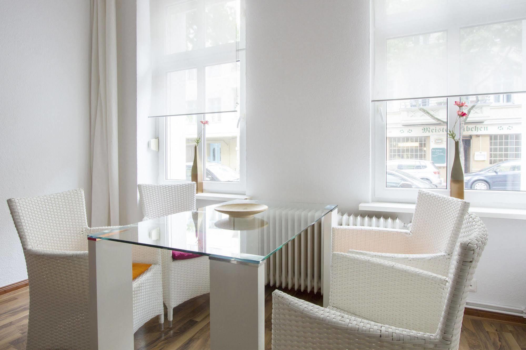 Apartments Berlin Leberstrasse 58 Berlin
