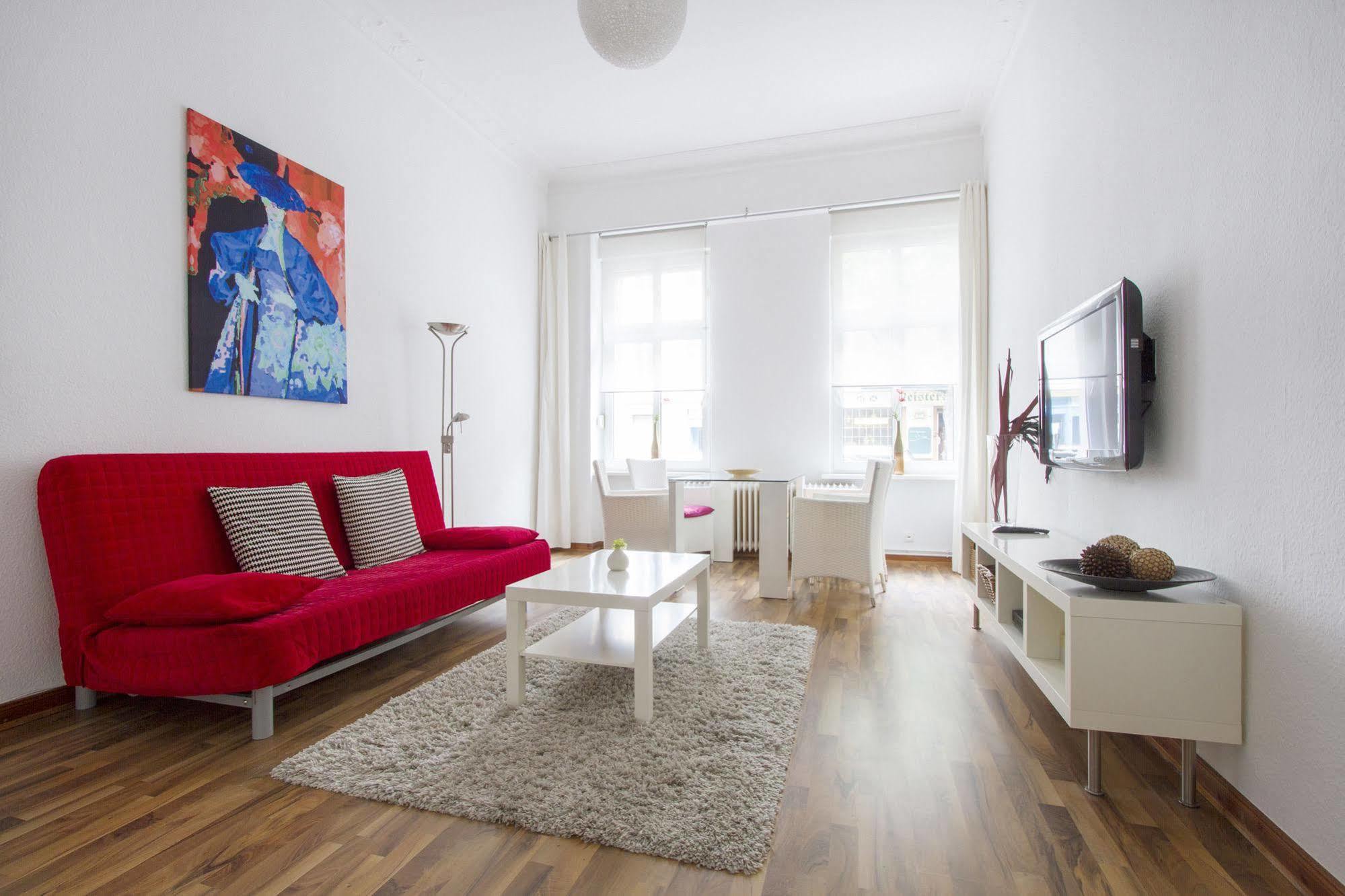 Apartments Berlin Leberstrasse 58 3*