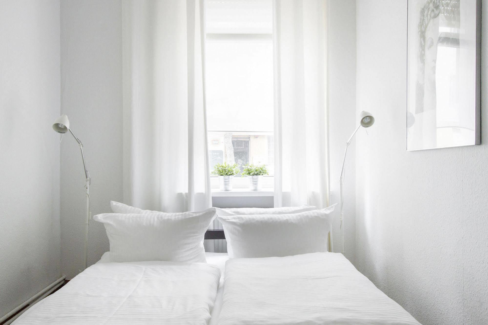 Apartments Berlin Leberstrasse 58 Berlin