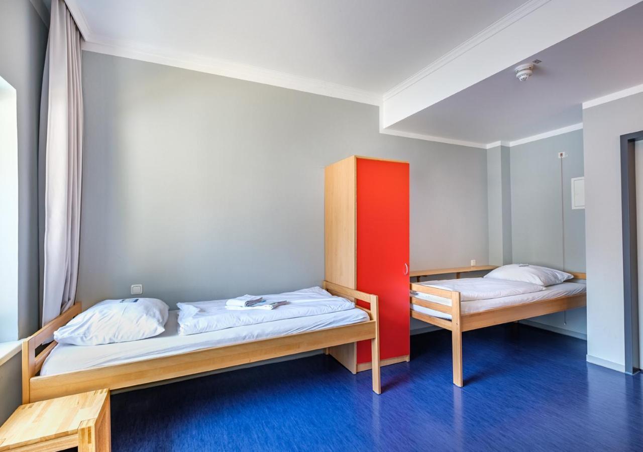Martas Gaestehaeuser Hauptbahnhof Hostel *