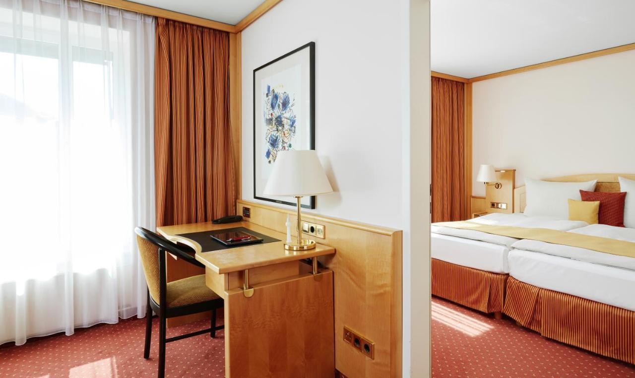 Hotel Living Grosser Kurfuerst 4*
