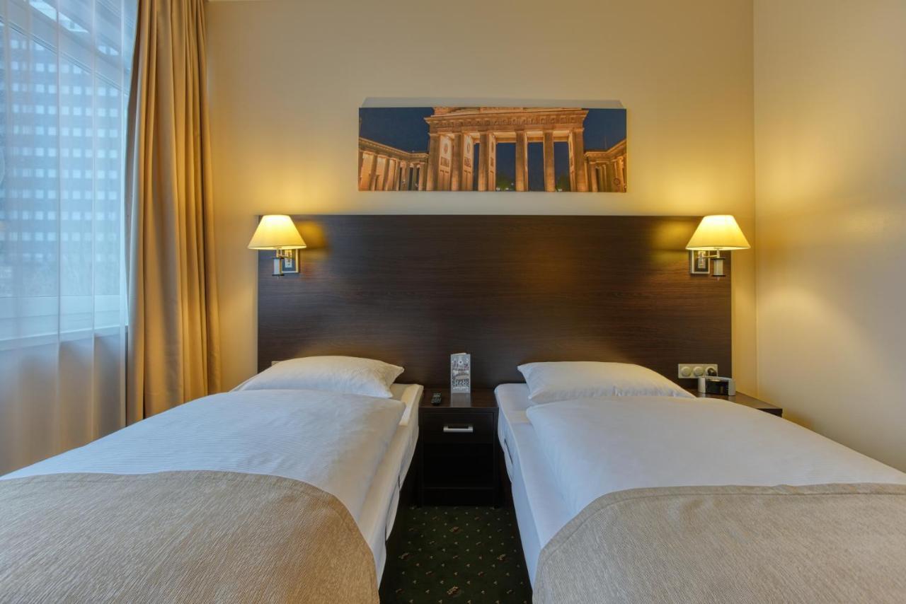 Titanic Comfort Kurfuerstendamm 3*