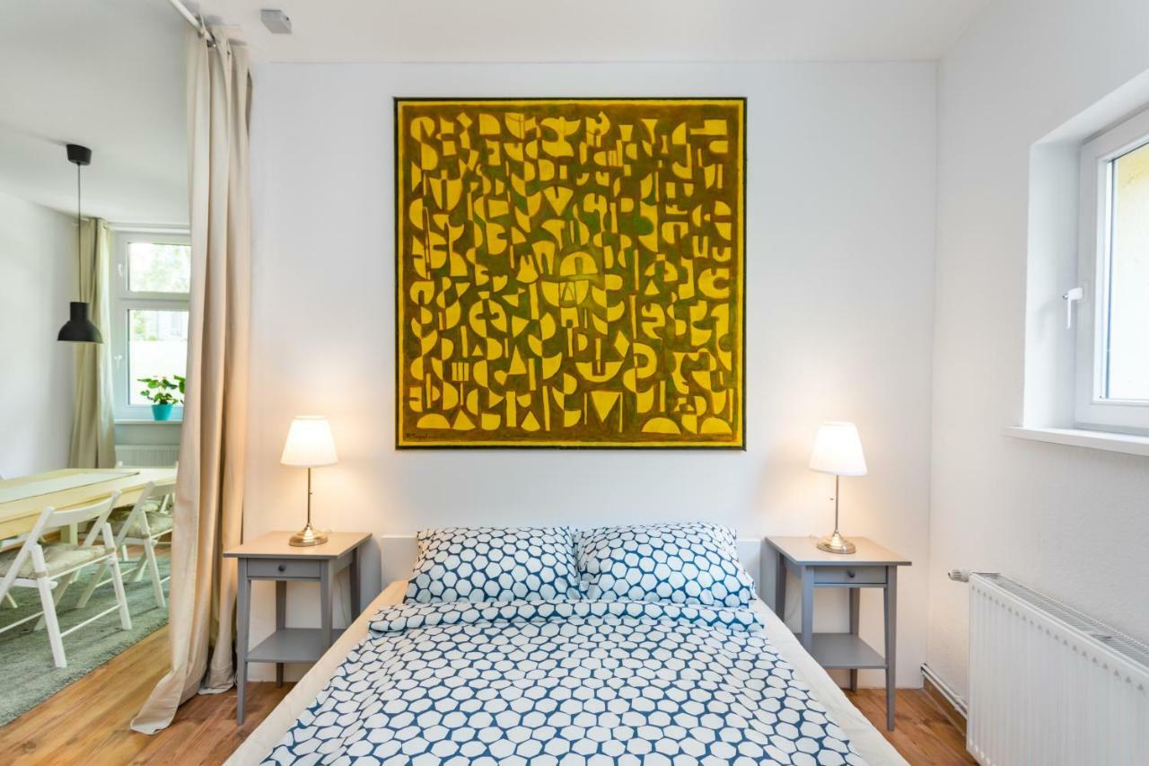 Der Schoene Ernst * Berlin