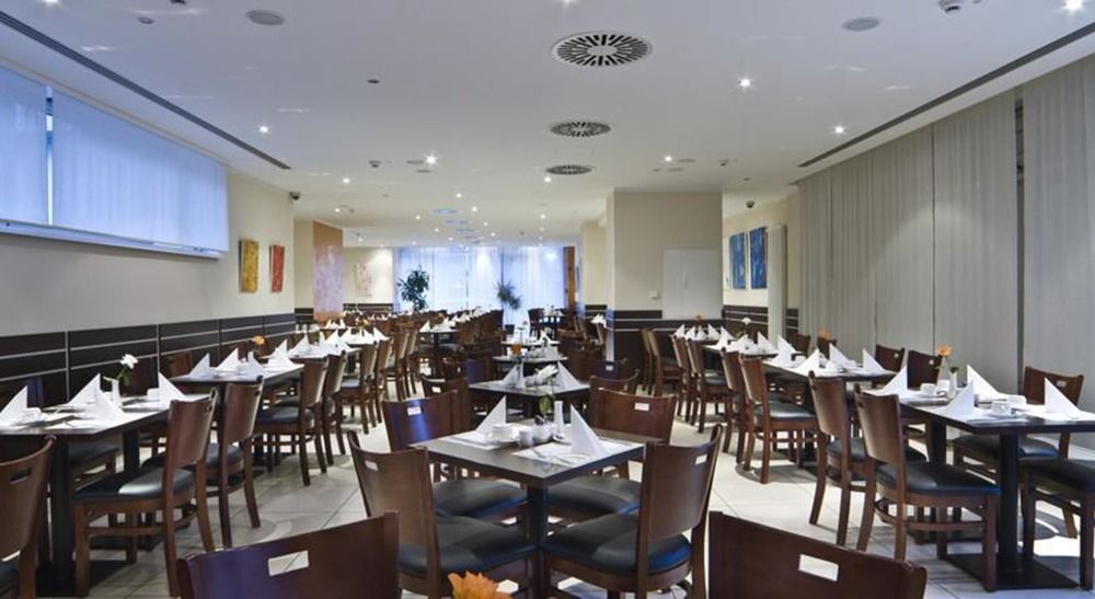 Hotel Titanic Comfort Kurfuerstendamm 3*