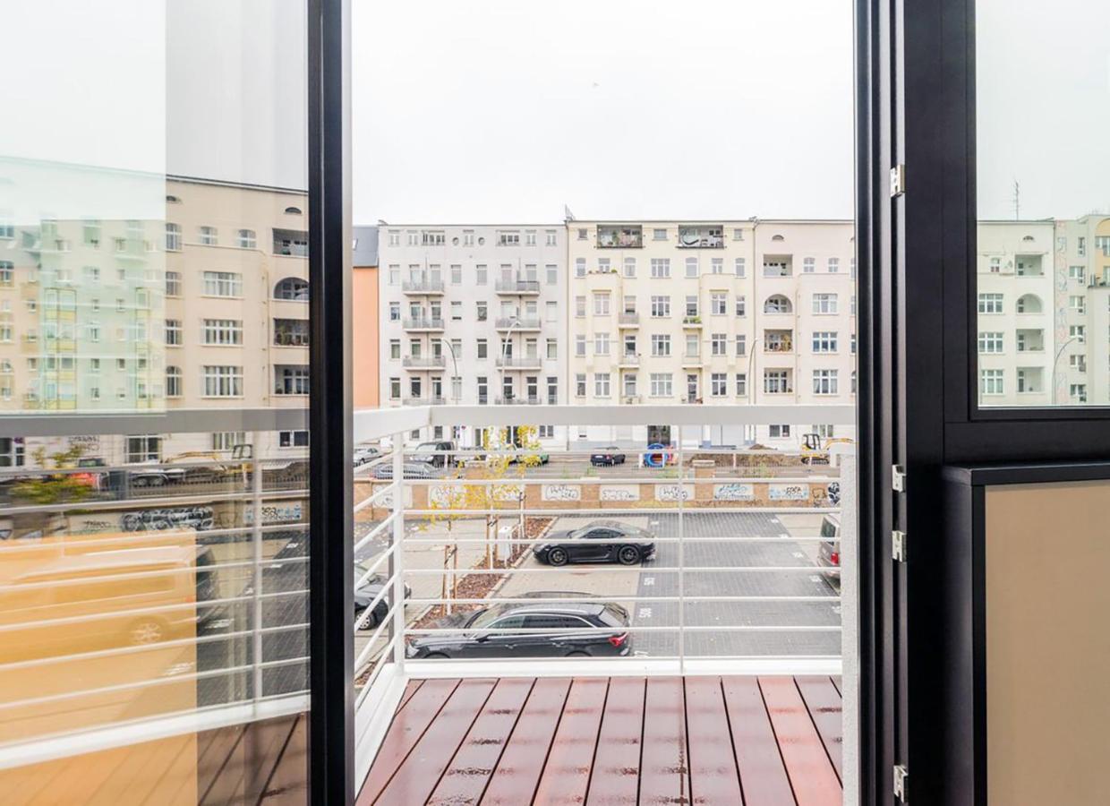 Aussergewohnliches Luxus-apartment Direkt An Der Spree - Extraordinary Luxury Right At River Side Apartment