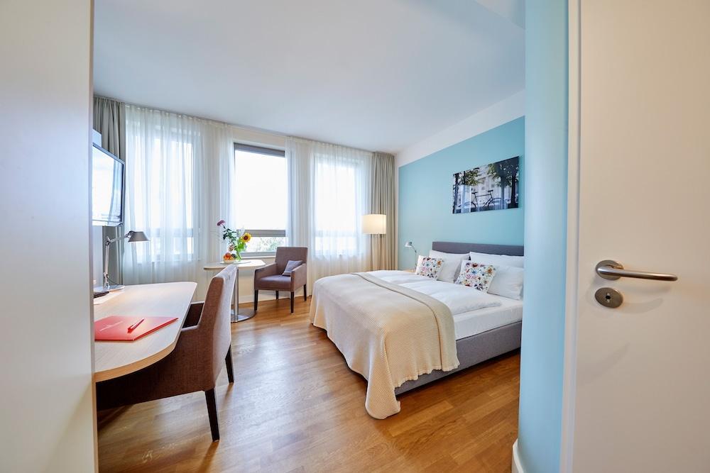 Hotel Flottwell Hotel&residenz Am Park 3*