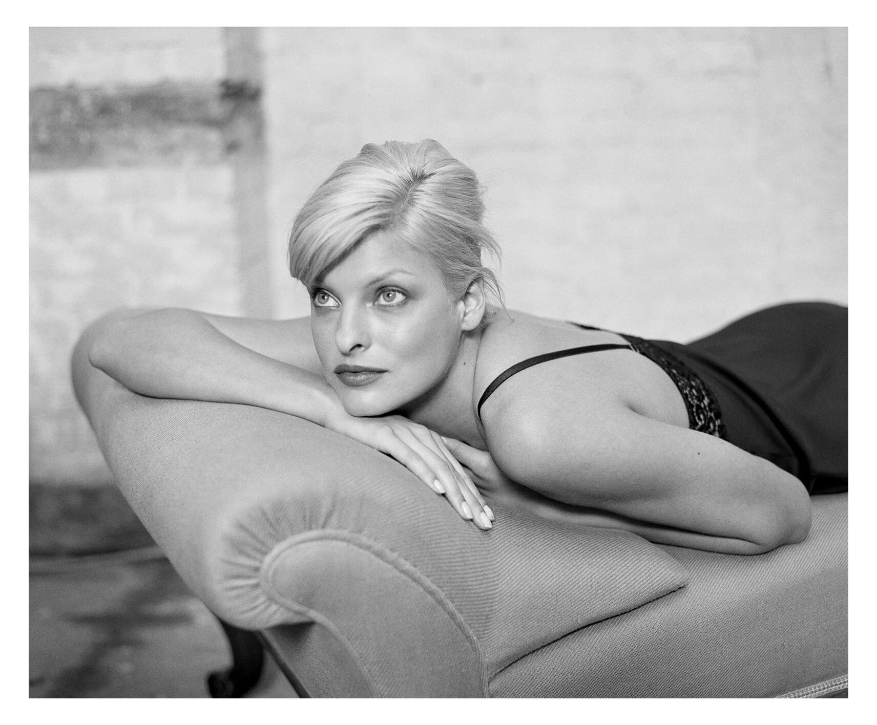 Repose von Patrick Demarchelier | Hearst | Trunk Archive - Limited ...